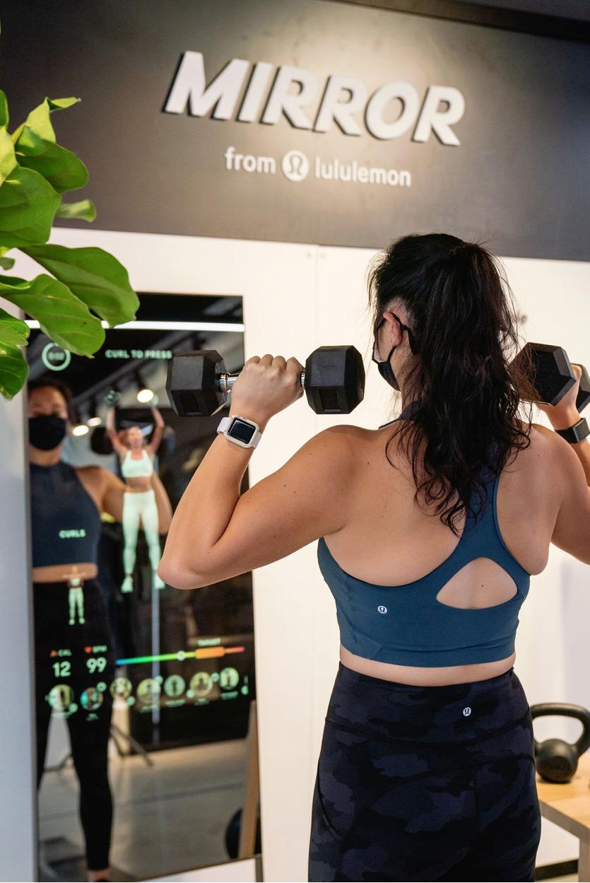 Lululemon Flagship Store – 592 Fifth Ave – Manhattan, NYC – Tucker