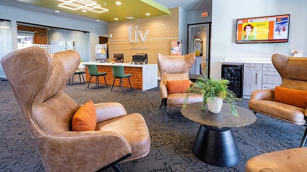 Images Liv Ahwatukee