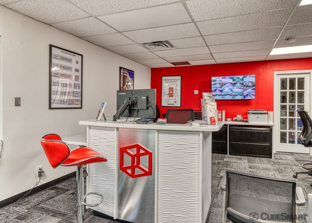Images CubeSmart Self Storage