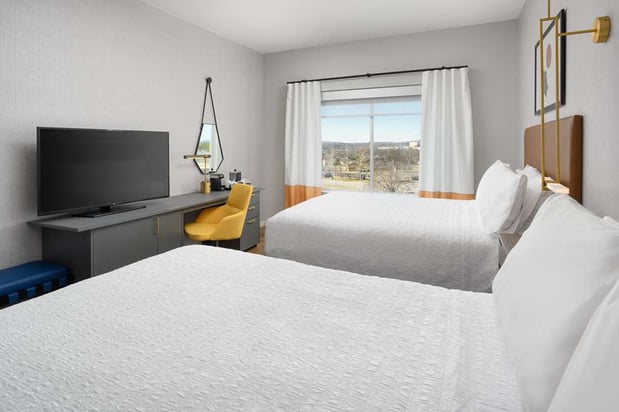 Images Hampton Inn & Suites Huntsville Downtown