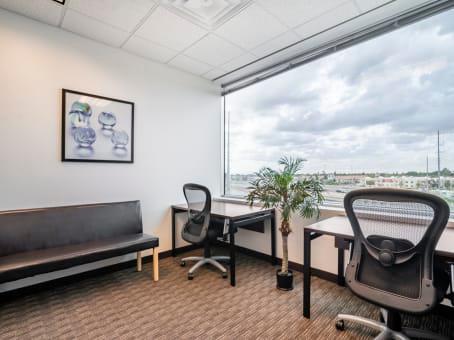 Images Regus - Phoenix, Deer Valley - Union Hills Office Plaza