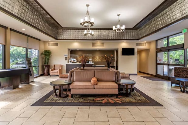 Images Best Western Plus Garden Court Inn