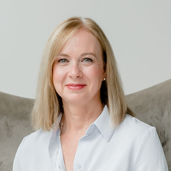 Ann-Marie Riddell headshot.