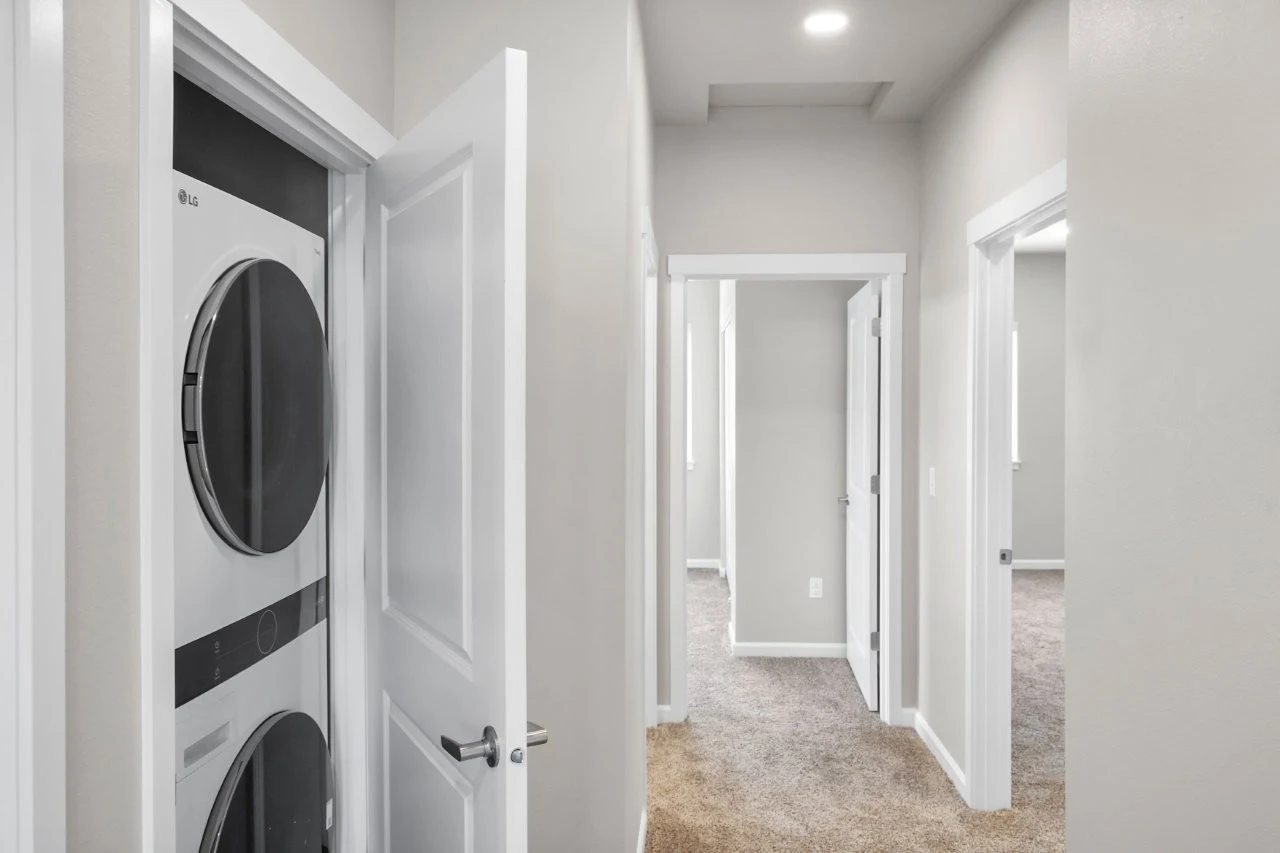 In-unit Washer/Dryer