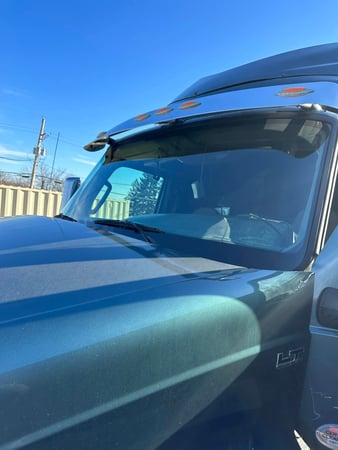 Images Glenn's Auto Glass