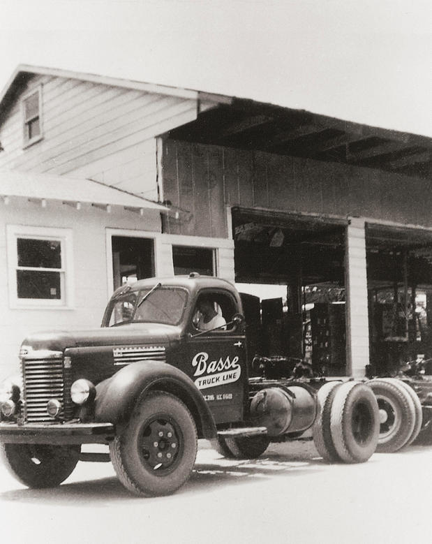 Images Basse Truck Line Inc