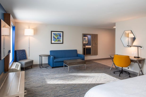 Images Holiday Inn Express & Suites Sioux City - Southern Hills by IHG