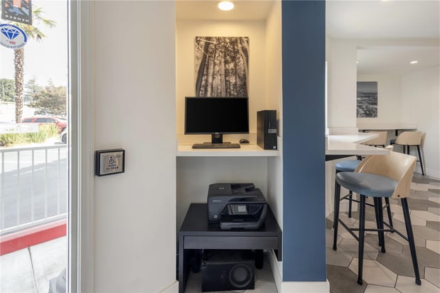 Images Best Western Plus Executive Suites