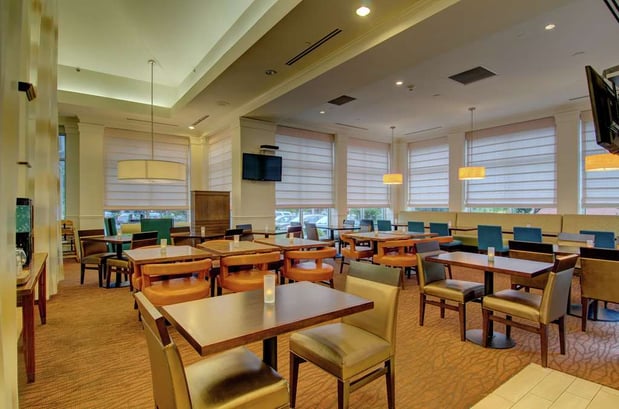 Images Hilton Garden Inn Norwalk