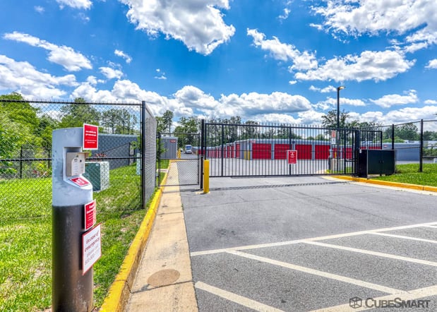 Images CubeSmart Self Storage