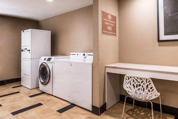 Images Candlewood Suites Kansas City Speedway by IHG