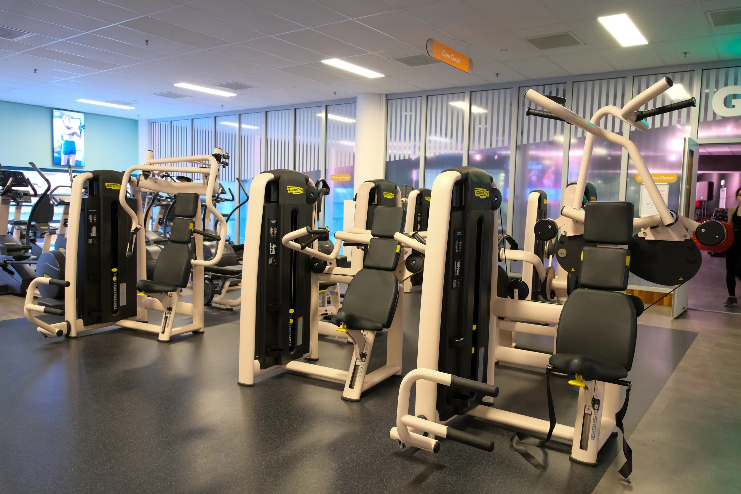Foto's Basic-Fit Ladies