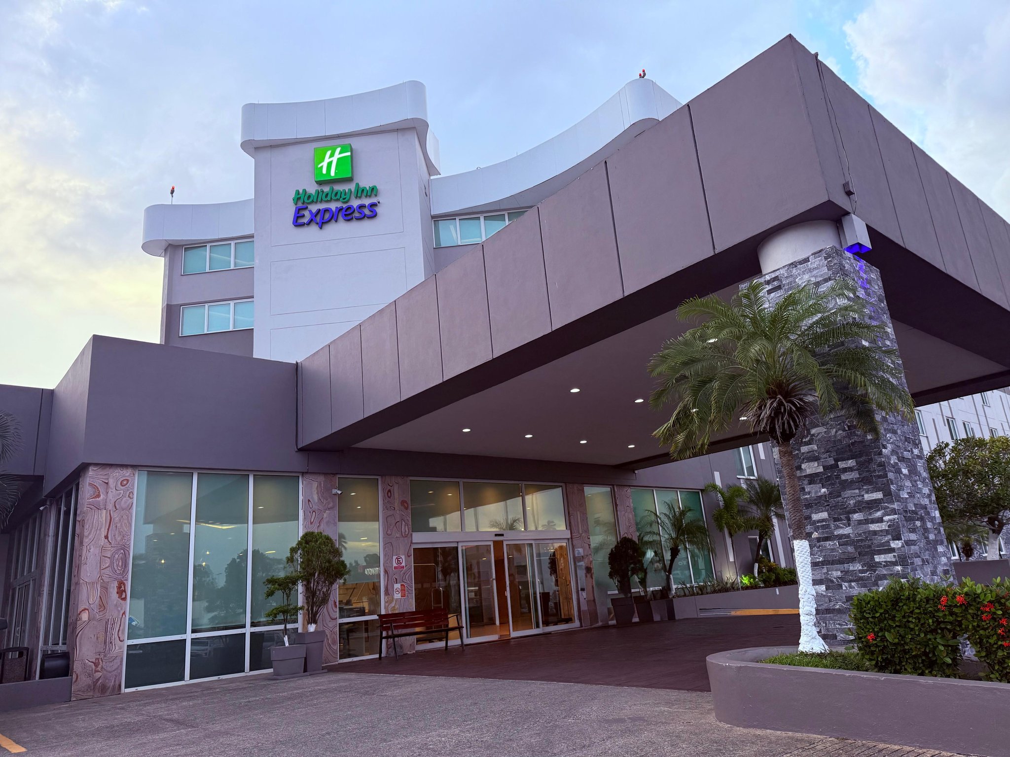 Images Holiday Inn Express Tapachula by IHG