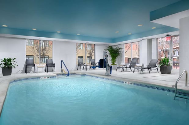 Images Hilton Garden Inn Chattanooga Downtown