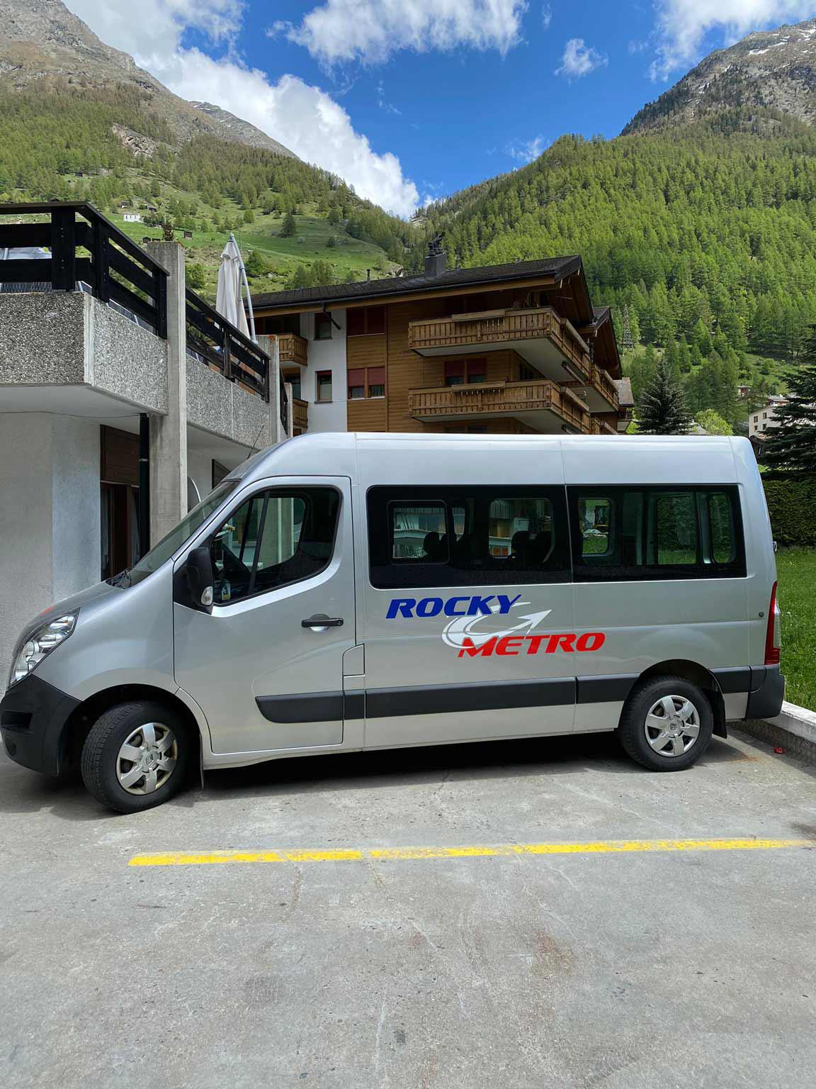 Taxi Rocky Zermatt, Neue Kantonsstrasse in Täsch