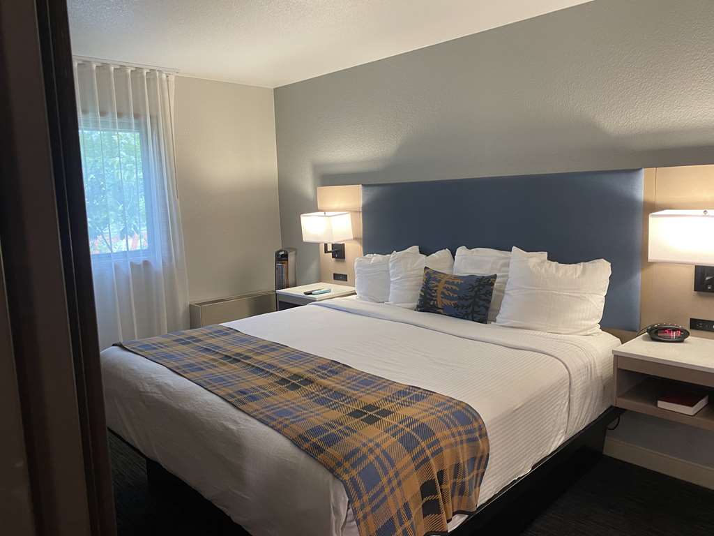 Best Western Lake Lucille Inn