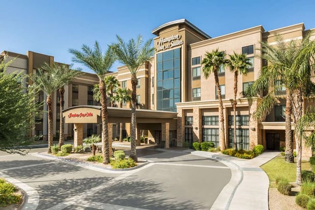 Images Hampton Inn & Suites Phoenix Glendale-Westgate