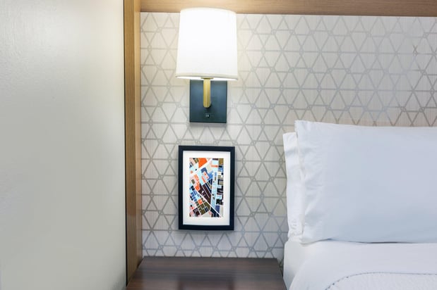 Images Holiday Inn & Suites Tulsa South by IHG