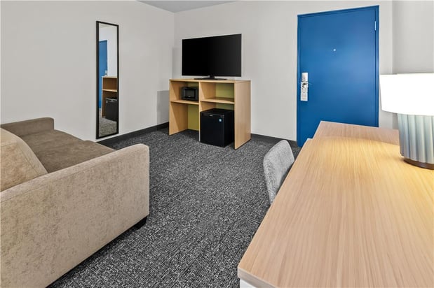 Images Spark by Hilton Sumter