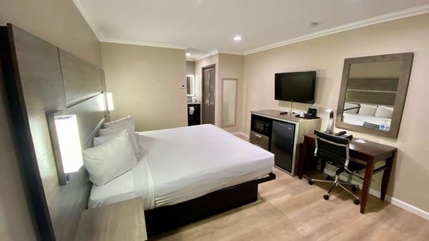 Images SureStay by Best Western Santa Cruz
