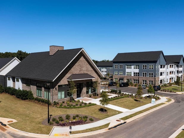 Images Advenir at Flowery Branch