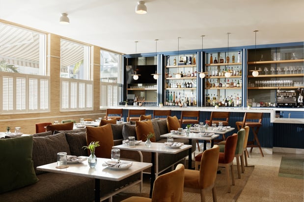 Images Kimpton Surfcomber Hotel by IHG