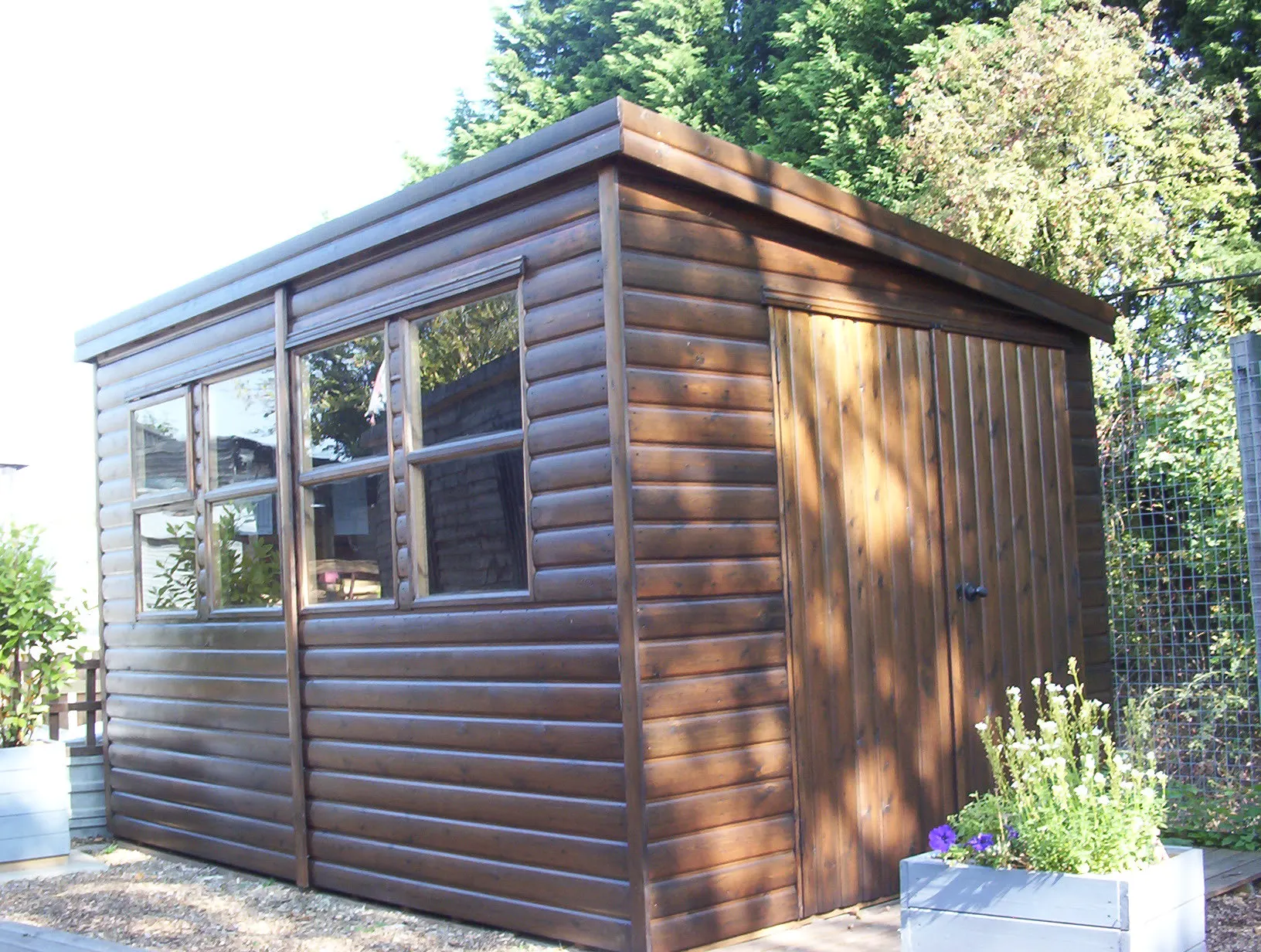 Images Herts Garden Buildings