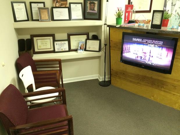 Images Oluwole Ajagbe, D.D.S., M.S