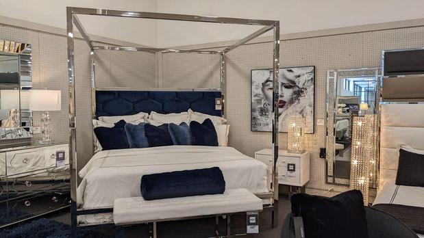 Images Value City Furniture