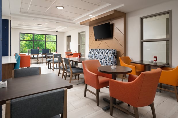 Images Holiday Inn Express & Suites Newport South by IHG