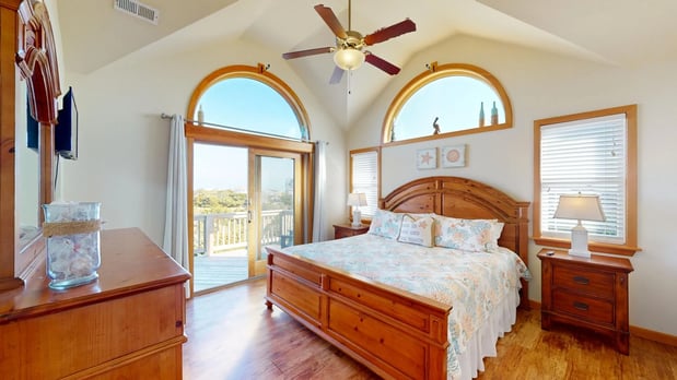 Images Midgett Realty - Avon