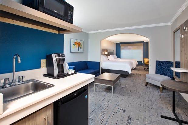 Images Holiday Inn Express & Suites Sumter by IHG