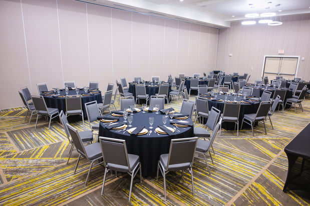 Images Holiday Inn & Suites Houston NW - Willowbrook by IHG