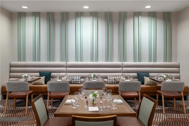 Images Hilton Garden Inn Arlington Shirlington