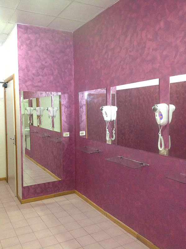 Images Colorificio Larplast