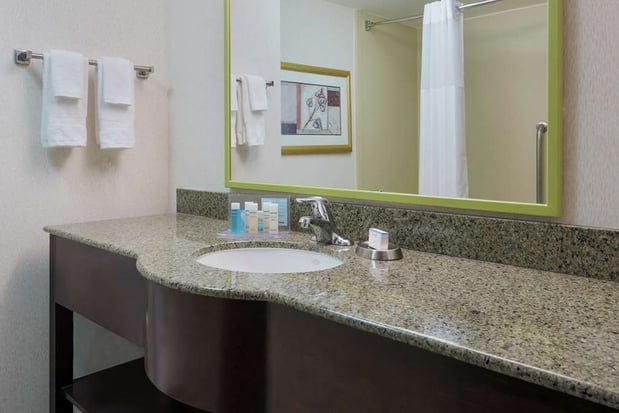 Images Hampton Inn South Plainfield-Piscataway