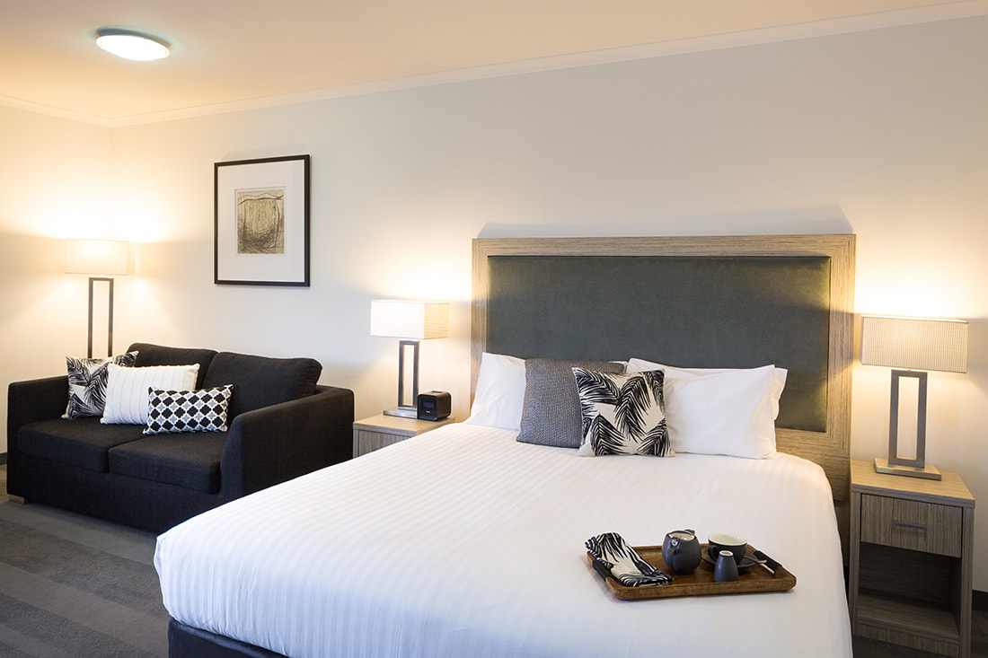 Our H King accommodation provides the same modern amenities and sophisticated décor as The H Queen,  H on Smith Hotel Darwin (08) 8942 5555
