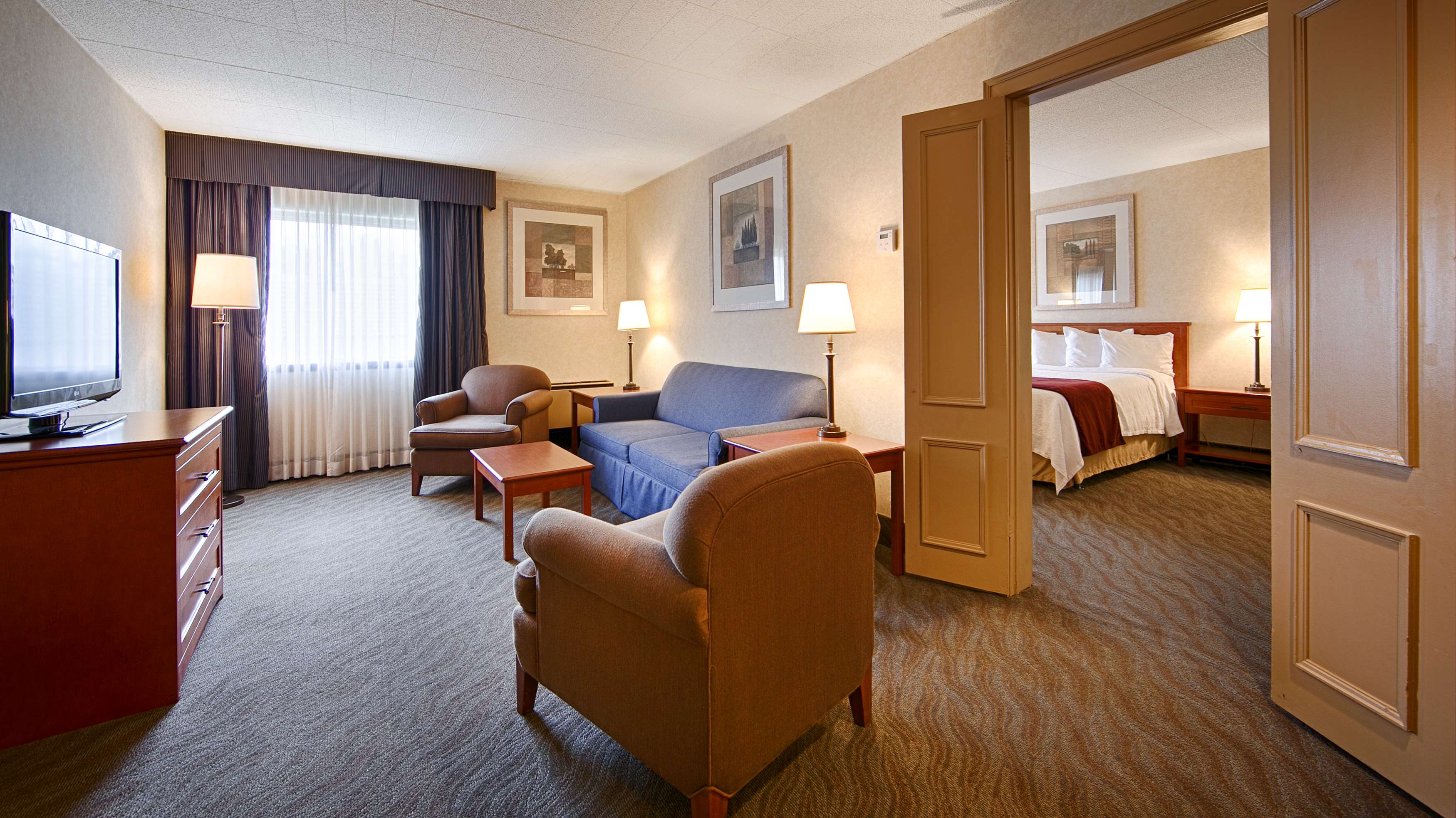 King Suite Best Western North Bay Hotel & Conference Centre North Bay (705)474-5800