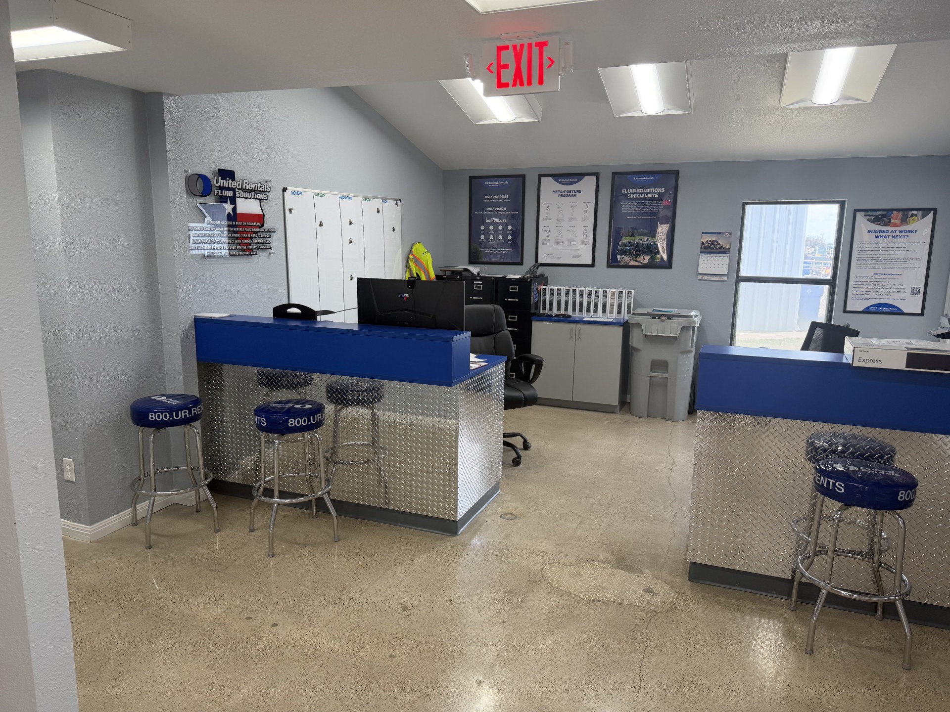 United Rentals - Fluid Solutions: Pumps, Tanks, Filtration Image