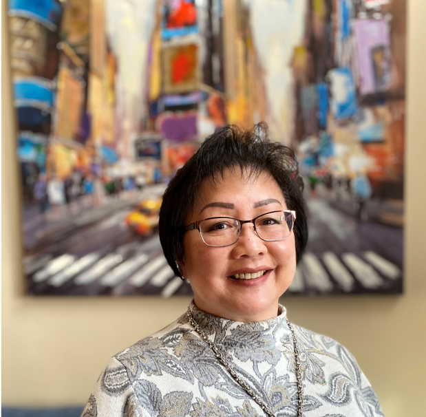 Images Lizabeth Cervantes, Bankers Life Agent