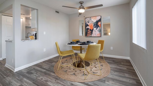 Images Liv at Winter Park Apartment Homes