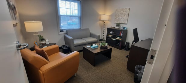 Images LifeStance Therapists & Psychiatrists Peoria