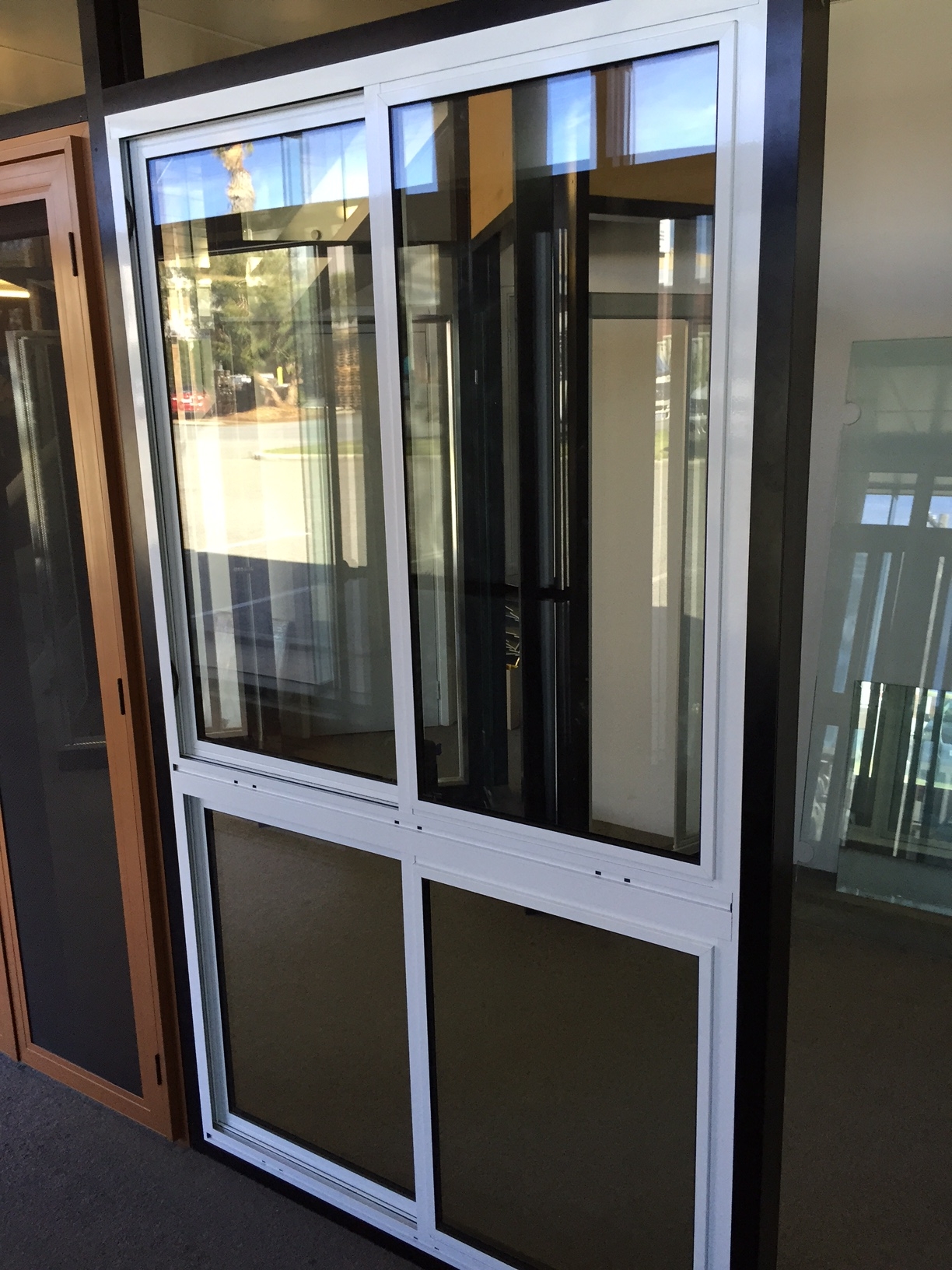 Images Stirling Glass and Aluminium