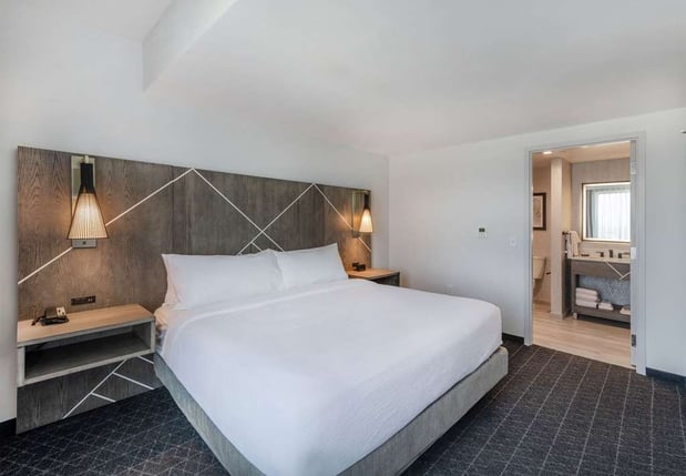 Images Embassy Suites by Hilton Asheville Downtown