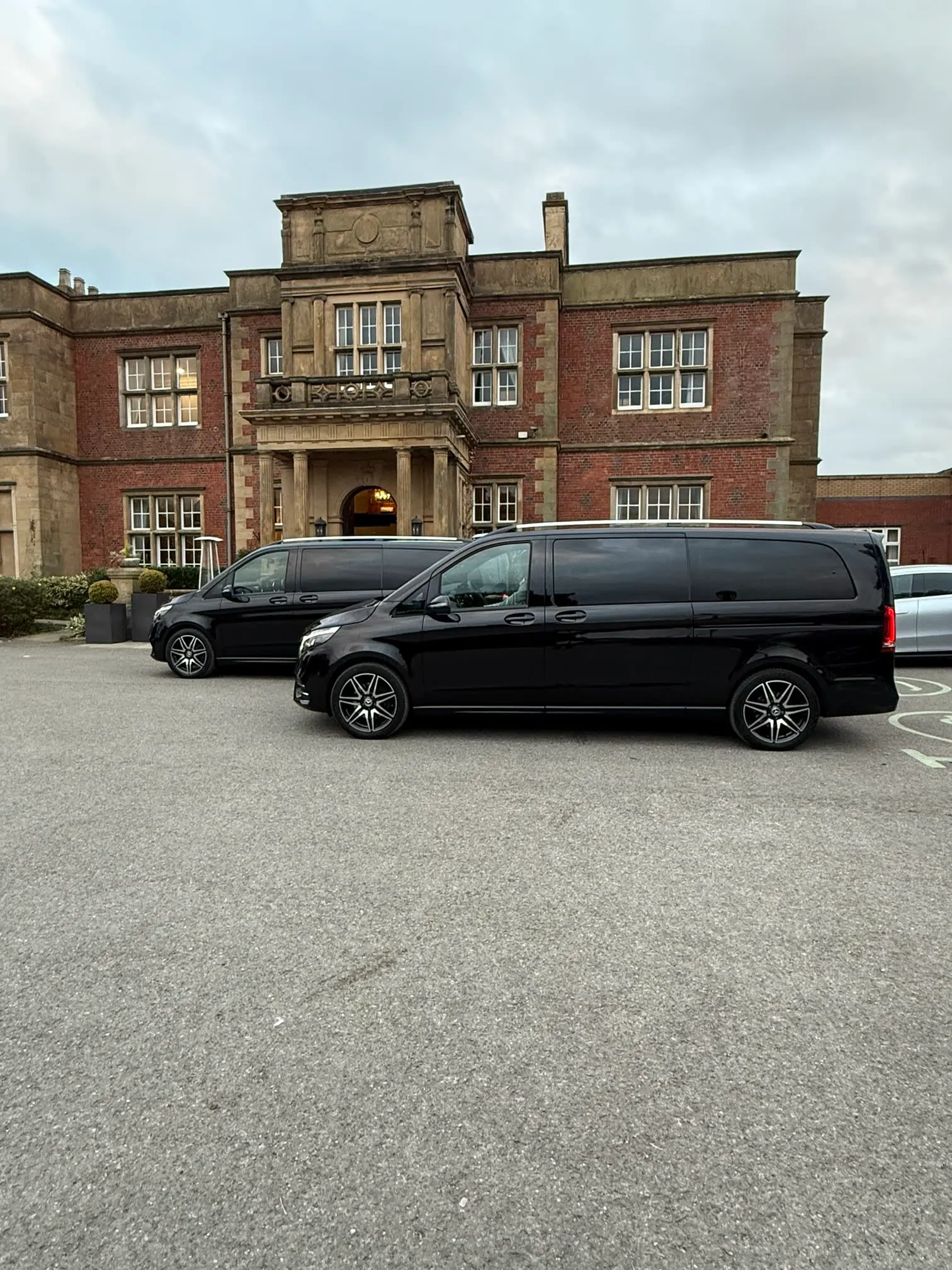 Images Prestige Airport Transfers