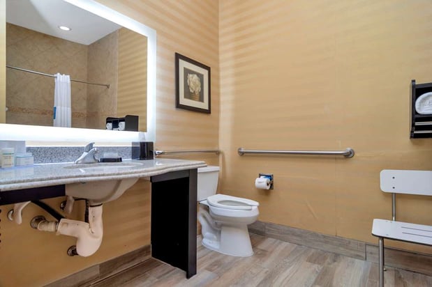 Images Hampton Inn & Suites Fort Worth-Fossil Creek