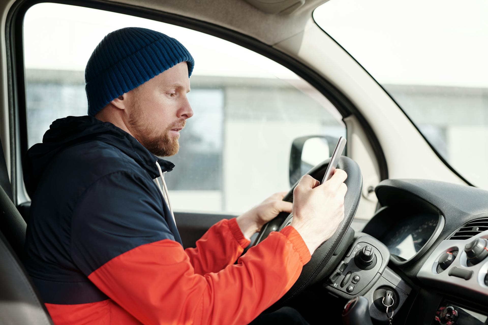 Texting Cellphone Accident Lawyer Orlando FL 32804 