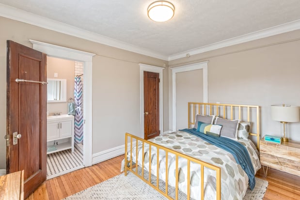 Images Normandie Apartments