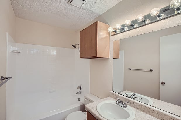 Images Rise at Town East