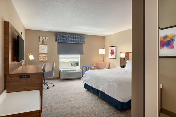 Images Hampton Inn St. Louis-Columbia